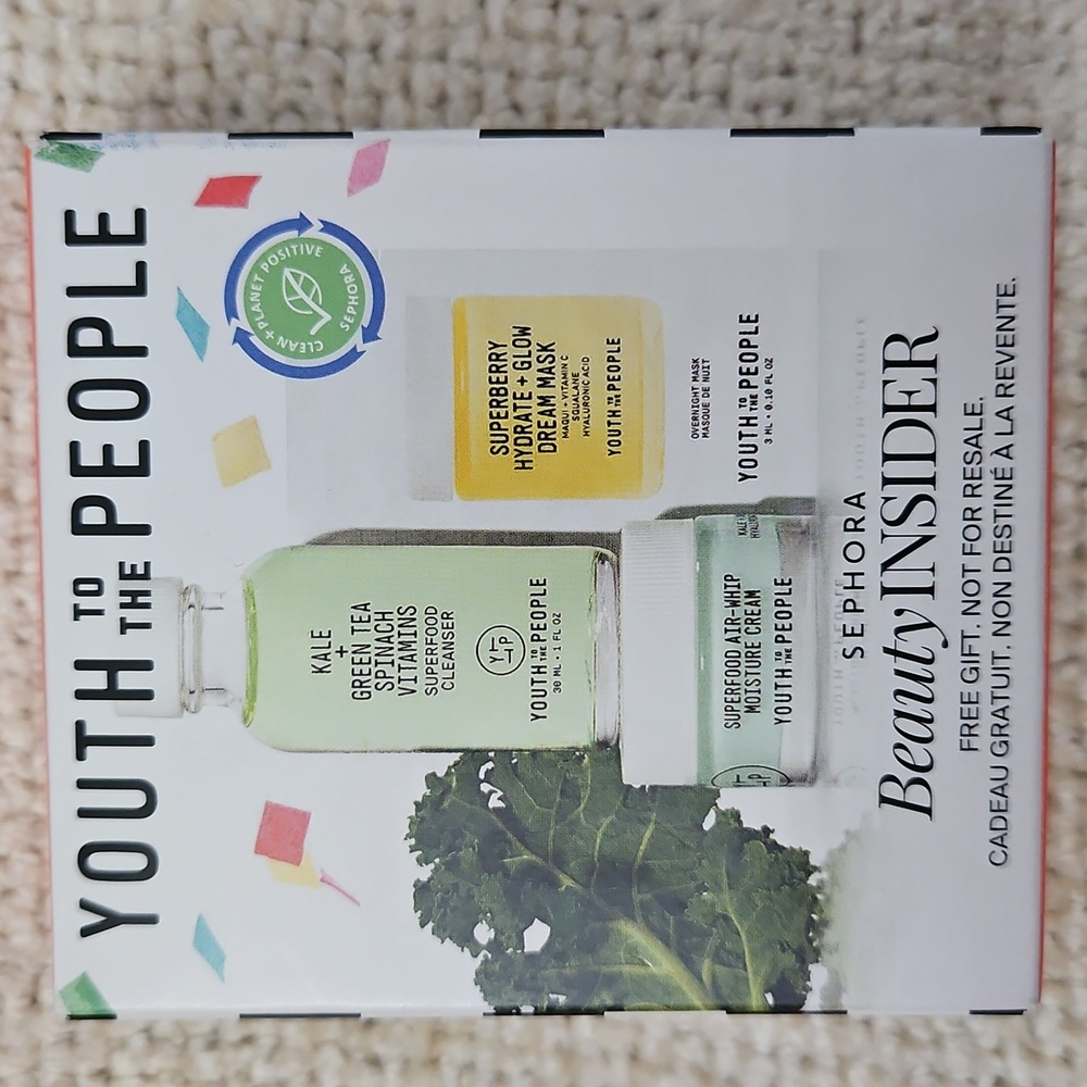 Sephora Youth to the People Skincare. Try it sizes. Perfect for travel.